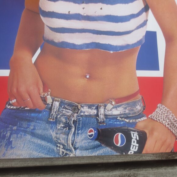 Collectible 2001-2002 Brittany Spears Pepsi Cola World Tour Concert Poster. - Picture 14 of 14